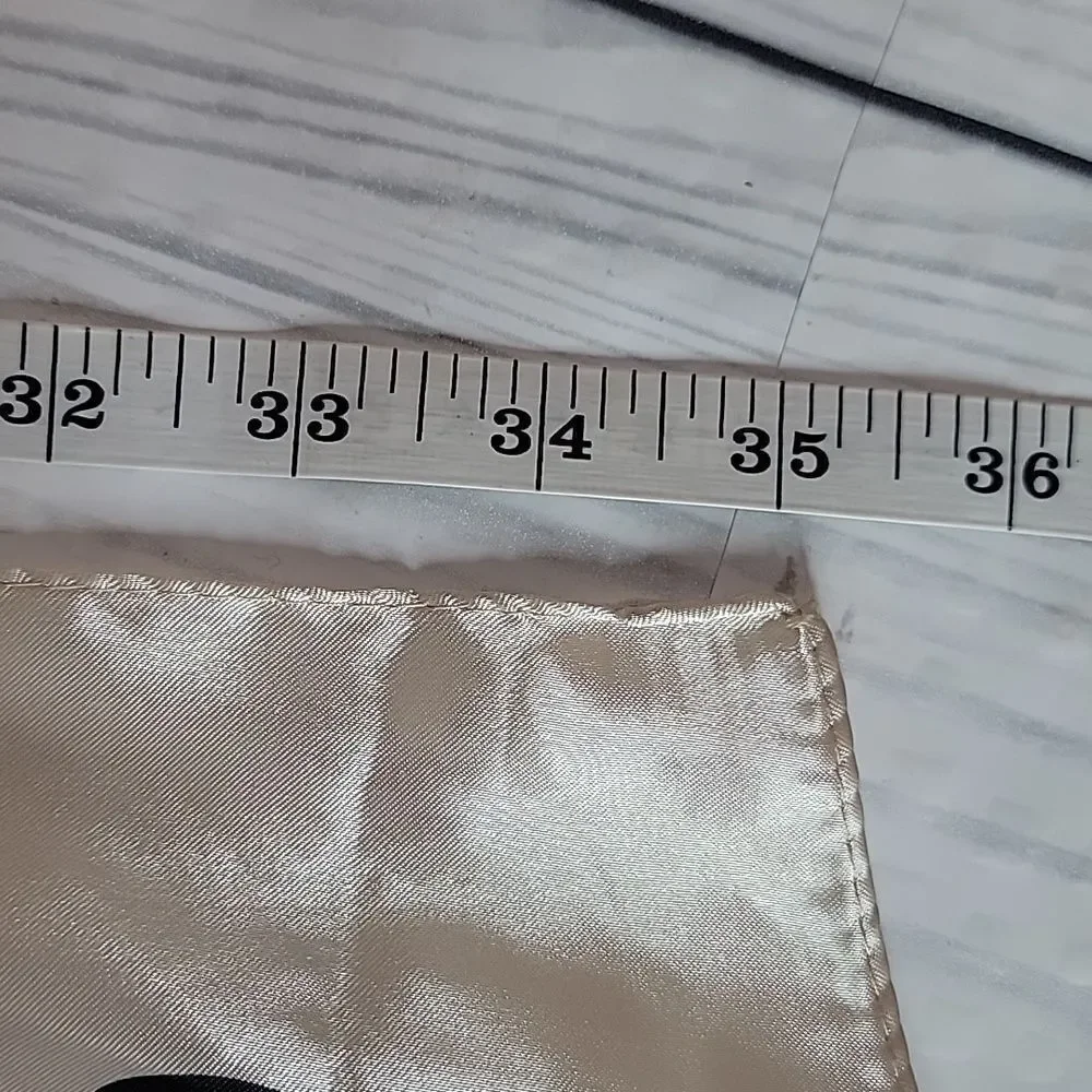 N/A versatile square